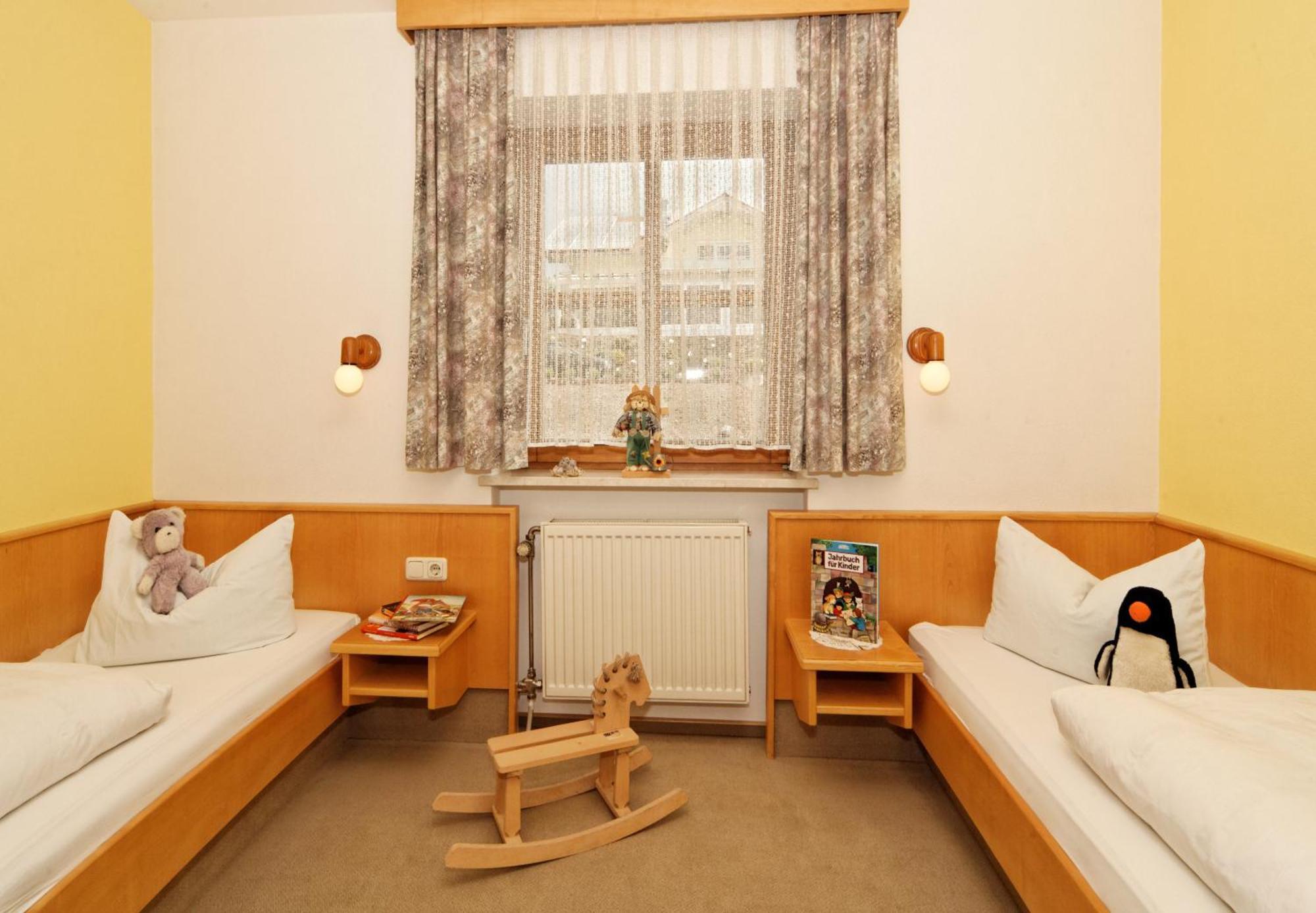 Landhaus Maria Bed&Breakfast Hotel Regen Bagian luar foto